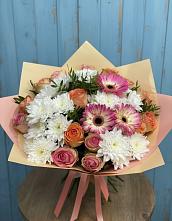 Букет цветов из:  Розы, Герберы и Хризантемы в Ильинский Погост
