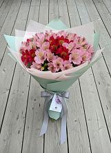 Букет цветов из:  Альстромерии в Ильинский Погост