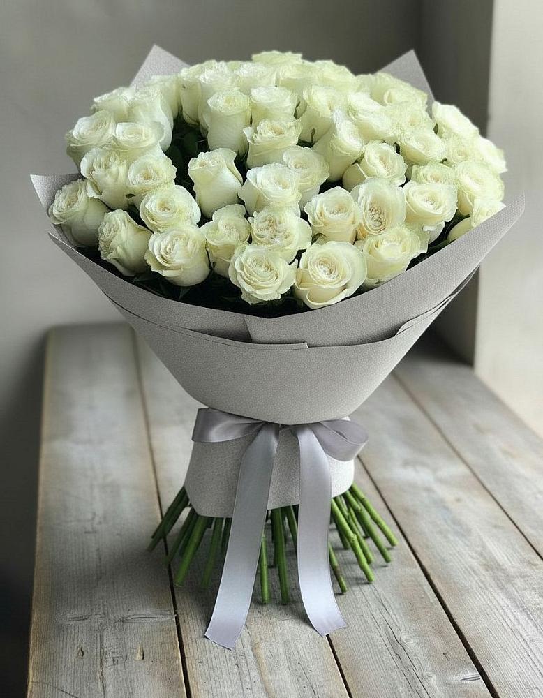 Букет 35 Белых роз в Ильинский Погост
