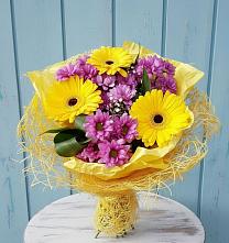 Букет цветов из:  Хризантемы и Герберы в Ильинский Погост