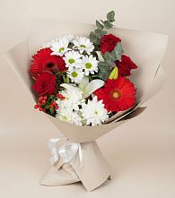 Букет цветов из:  Розы, Хризантемы, Герберы и Лилии в Ильинский Погост
