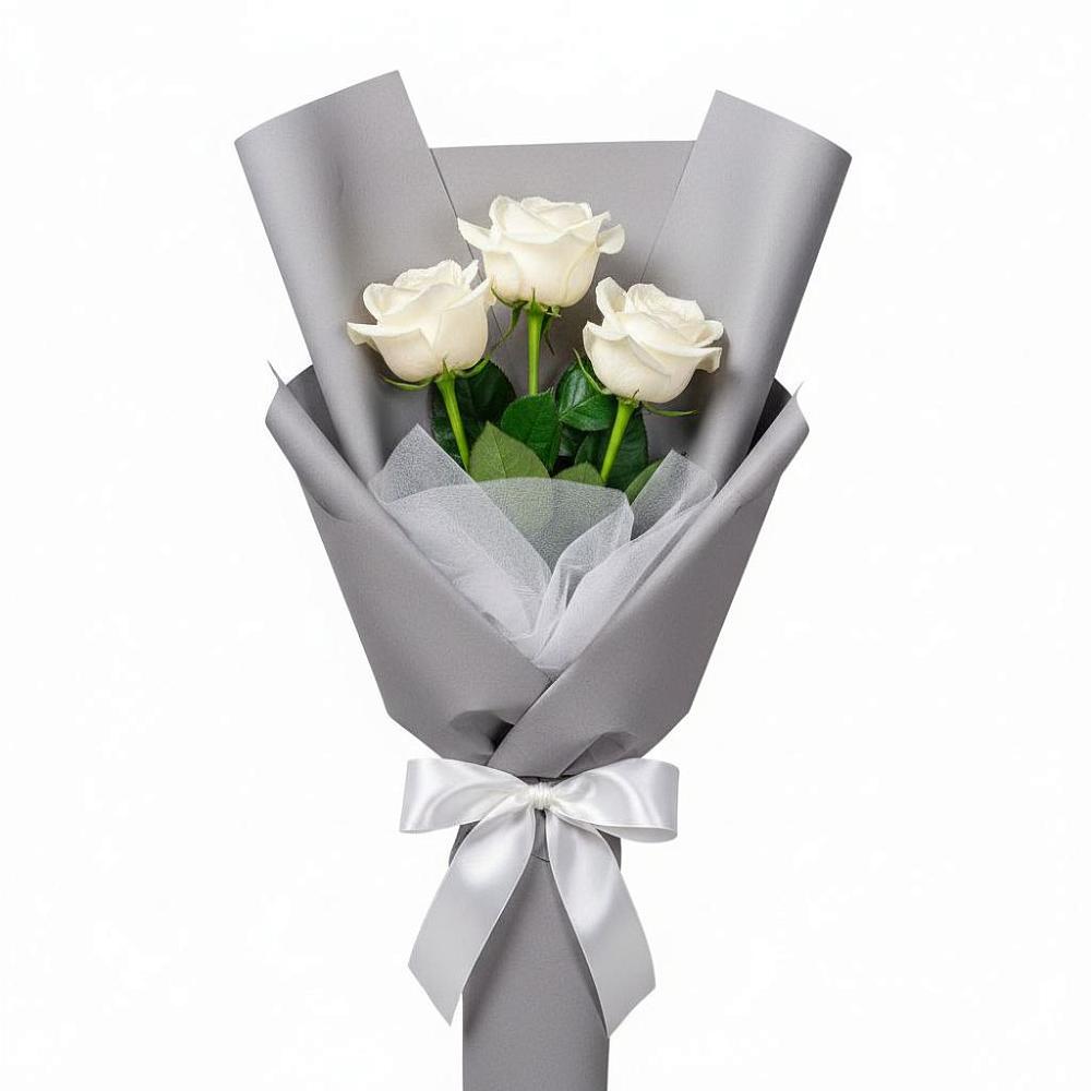 Букет 3 белые розы в Ильинский Погост