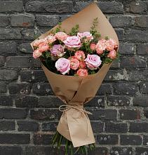 Букет цветов из:  Розы в Ильинский Погост
