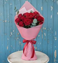 Букет цветов из:  Розы в Ильинский Погост