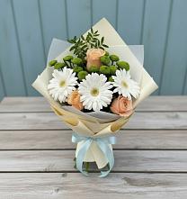 Букет цветов из:  Герберы, Розы и Хризантемы в Ильинский Погост