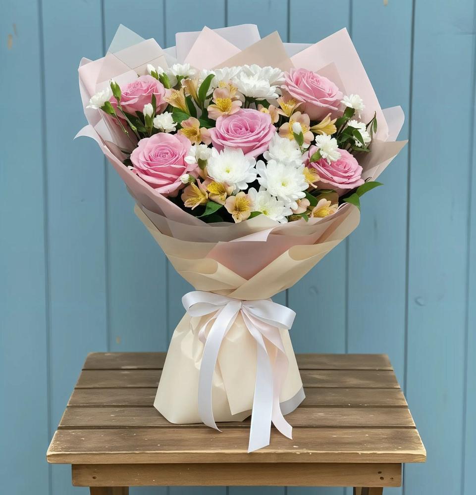 Букет цветов из: Гвоздики, Орхидеи и Розы в Ильинский Погост