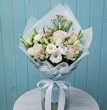 Букет цветов из:  Розы и Лизиантусы #REPLACE_PRED# Ильинский Погост